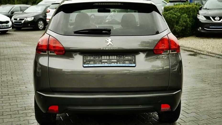 PEUGEOT 2008 -