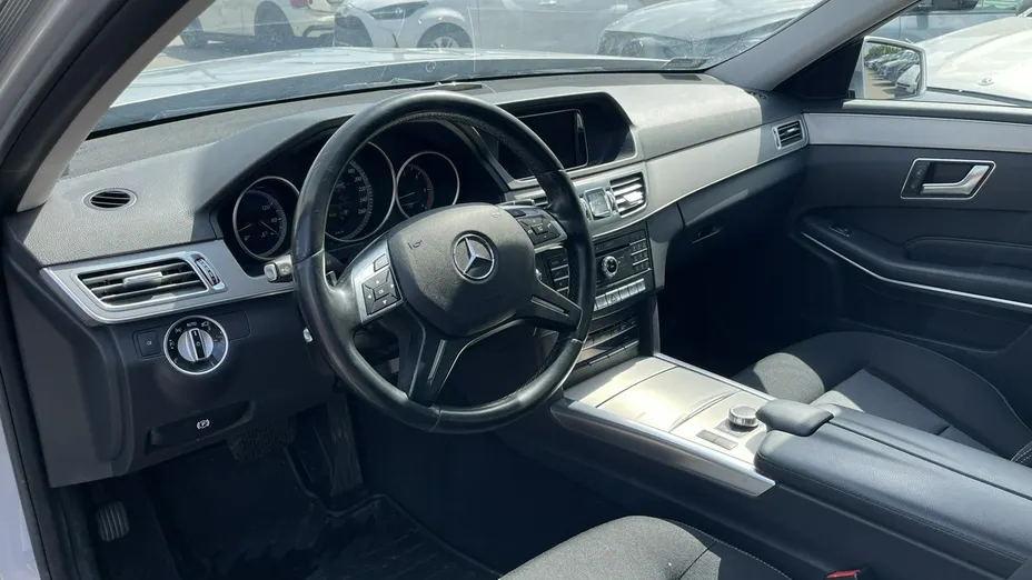 MERCEDES-BENZ E Klasa -
