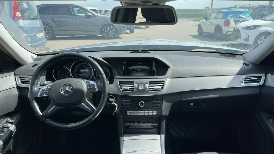 MERCEDES-BENZ E Klasa -