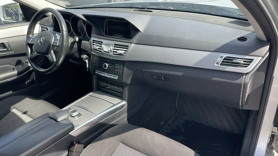 MERCEDES-BENZ E Klasa -