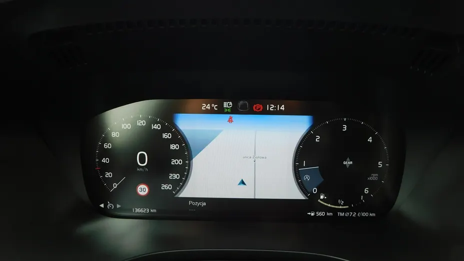 VOLVO XC60 -