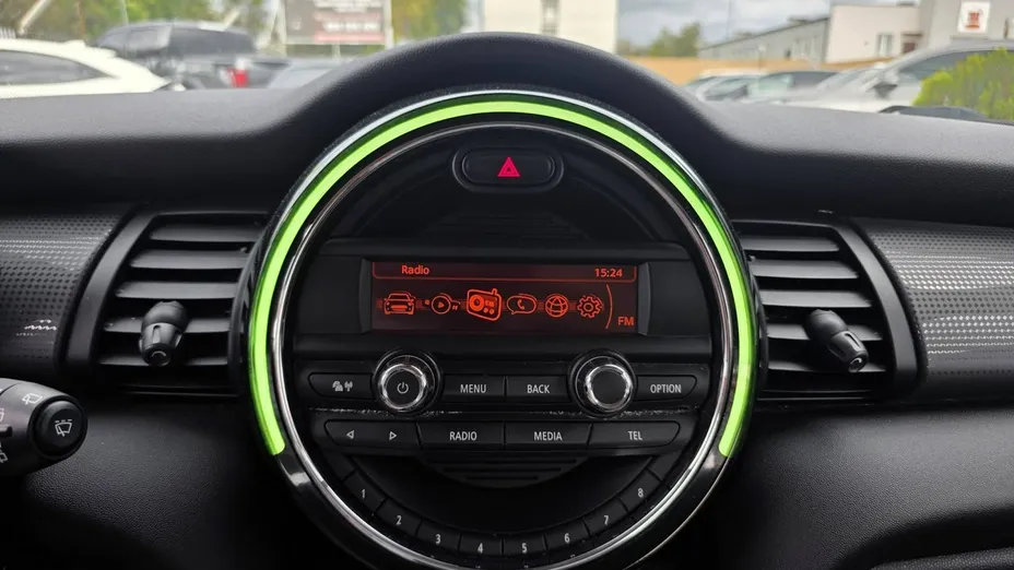 MINI One -