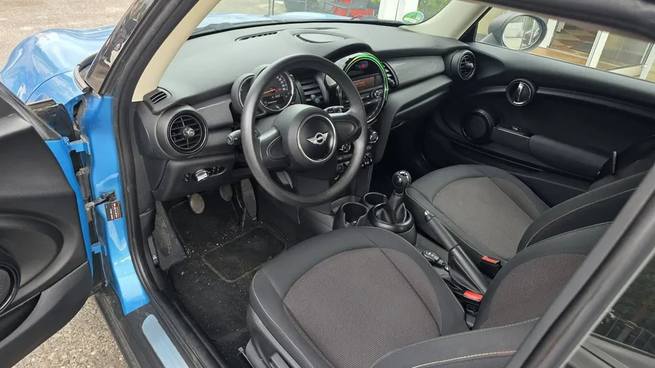 MINI One -