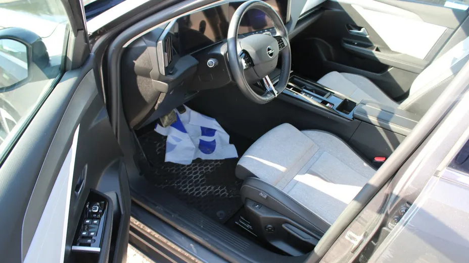 OPEL Astra -