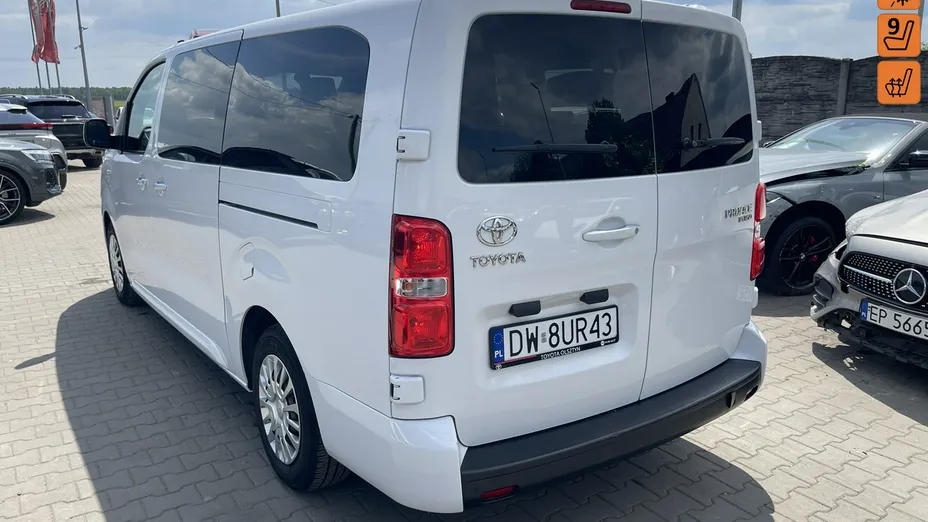 TOYOTA Proace Verso -