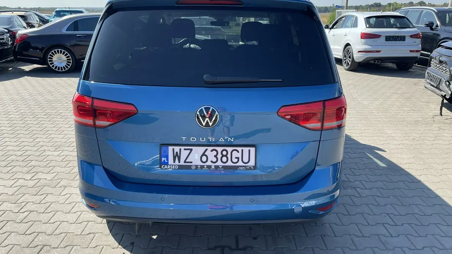 VOLKSWAGEN Touran -