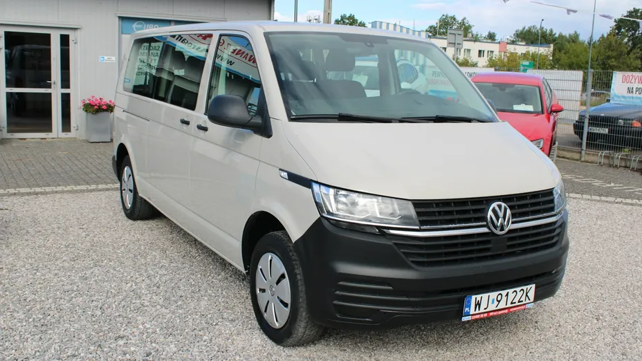 VOLKSWAGEN Transporter -