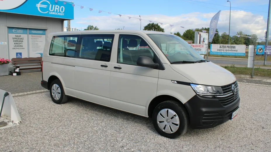 VOLKSWAGEN Transporter -