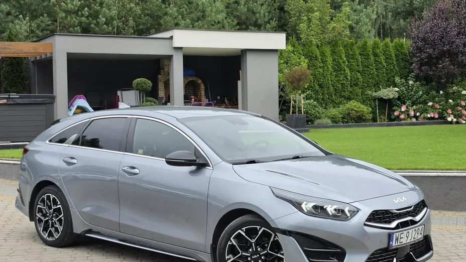 KIA ProCeed -