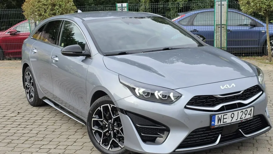 KIA ProCeed -