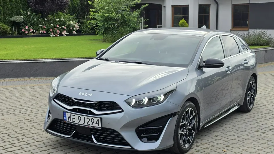 KIA ProCeed -