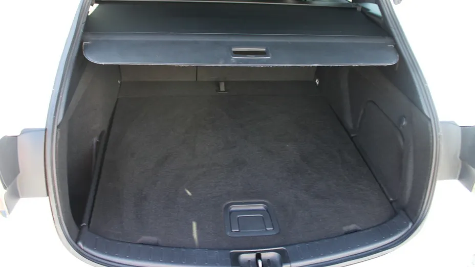 TOYOTA Corolla -