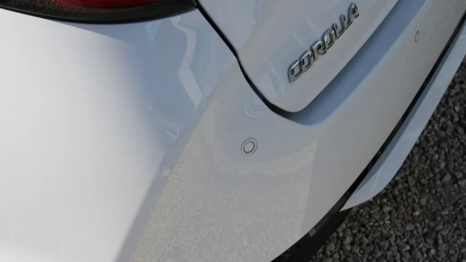 TOYOTA Corolla -