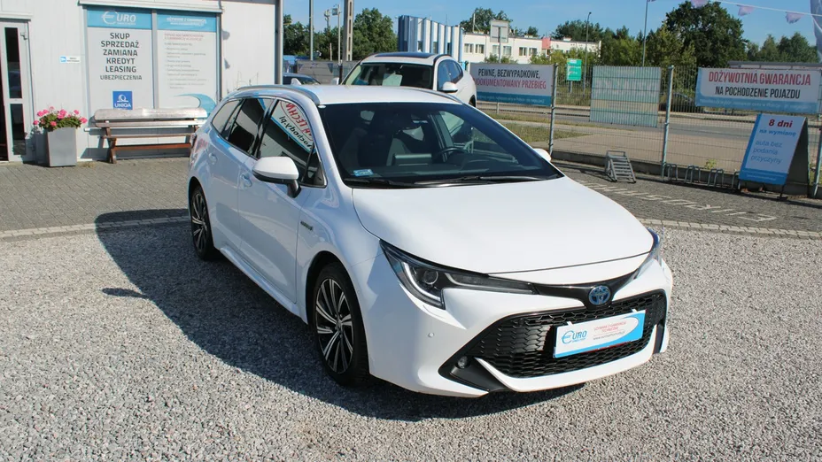 TOYOTA Corolla -