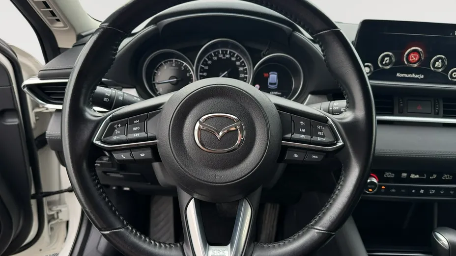 MAZDA 6 -