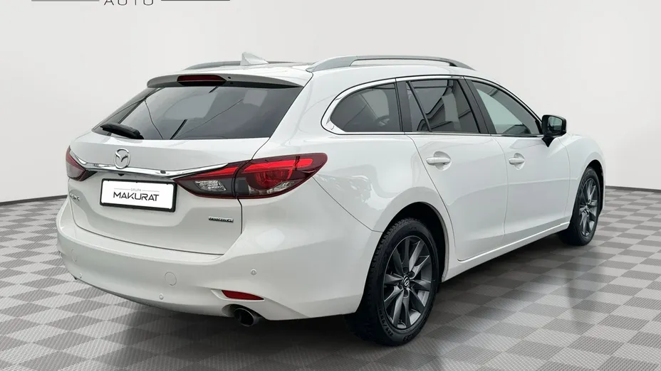 MAZDA 6 -