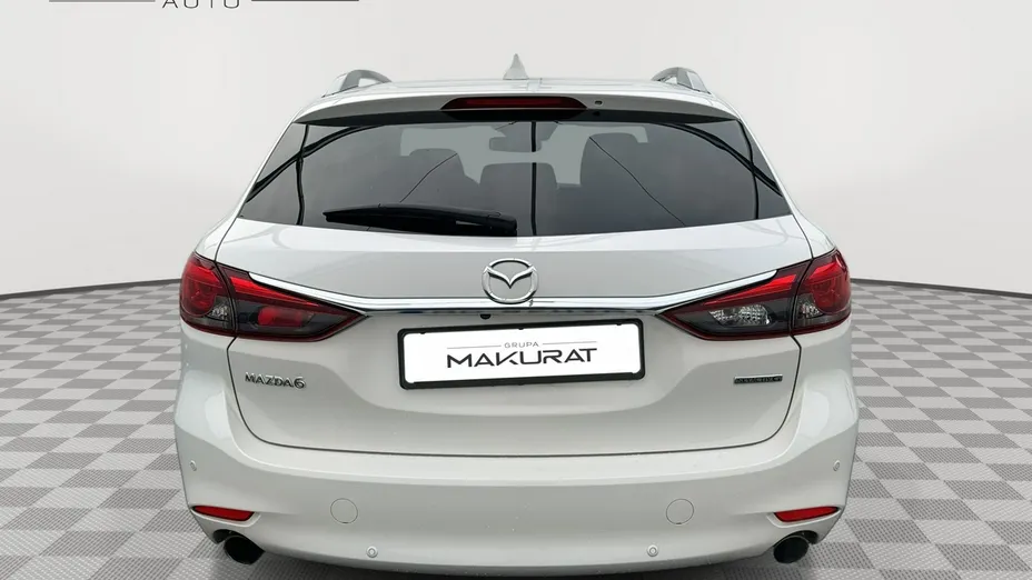 MAZDA 6 -
