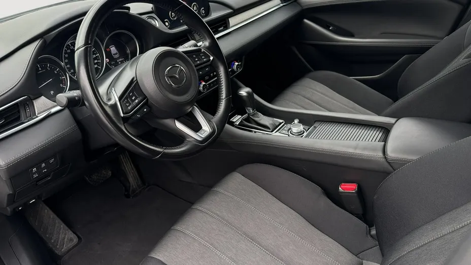 MAZDA 6 -