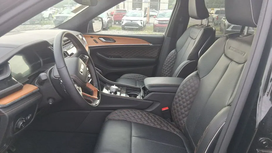 JEEP Grand Cherokee -