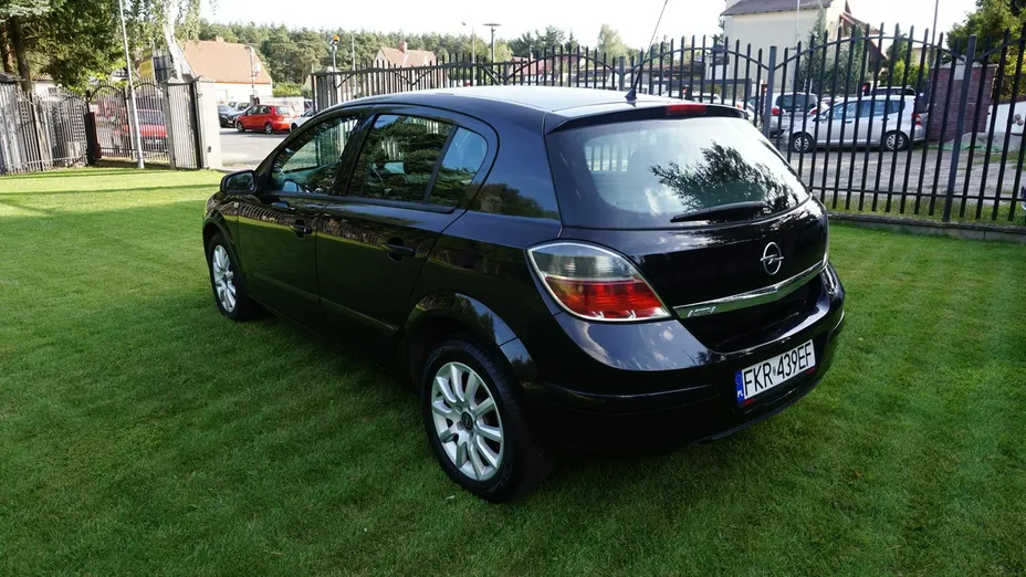 OPEL Astra -