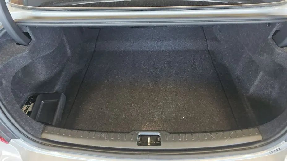 VOLVO S60 -