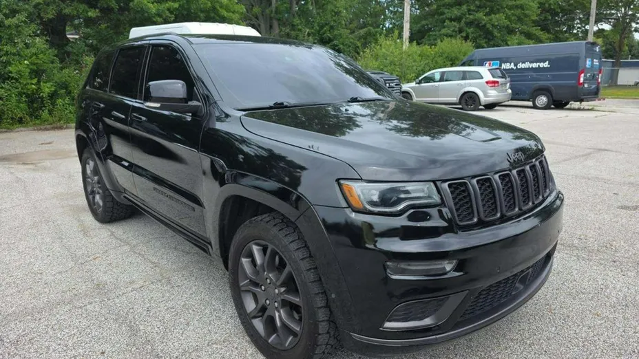 JEEP Grand Cherokee -