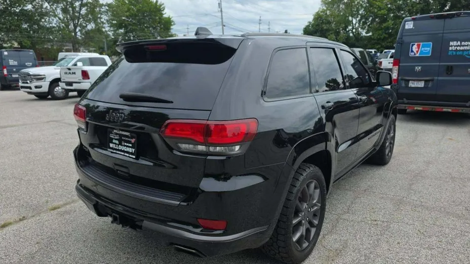 JEEP Grand Cherokee -
