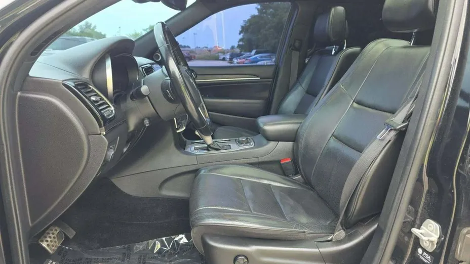 JEEP Grand Cherokee -