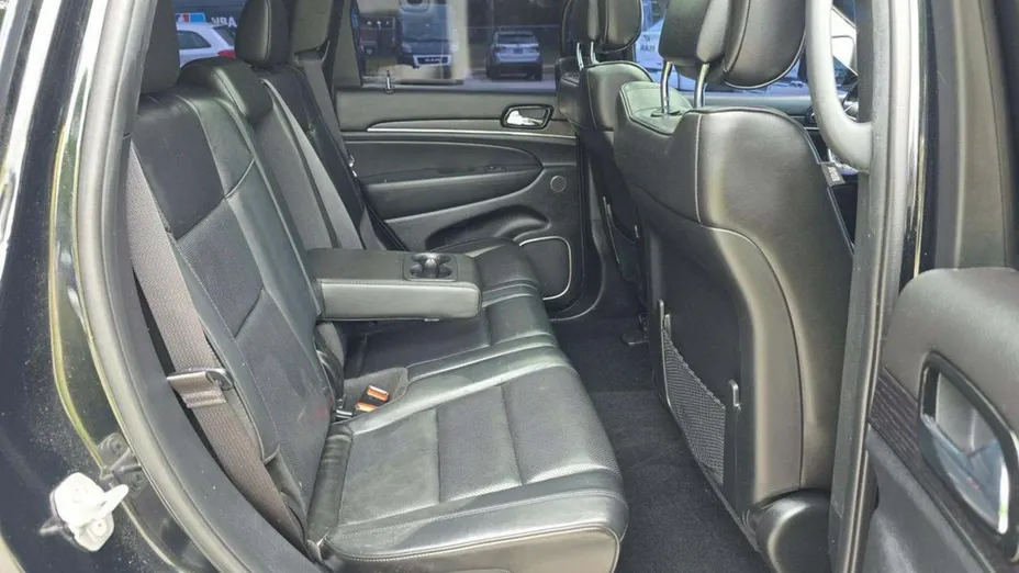 JEEP Grand Cherokee -