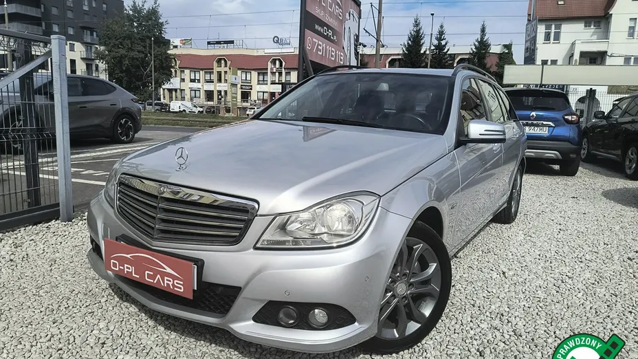 MERCEDES-BENZ C Klasa -