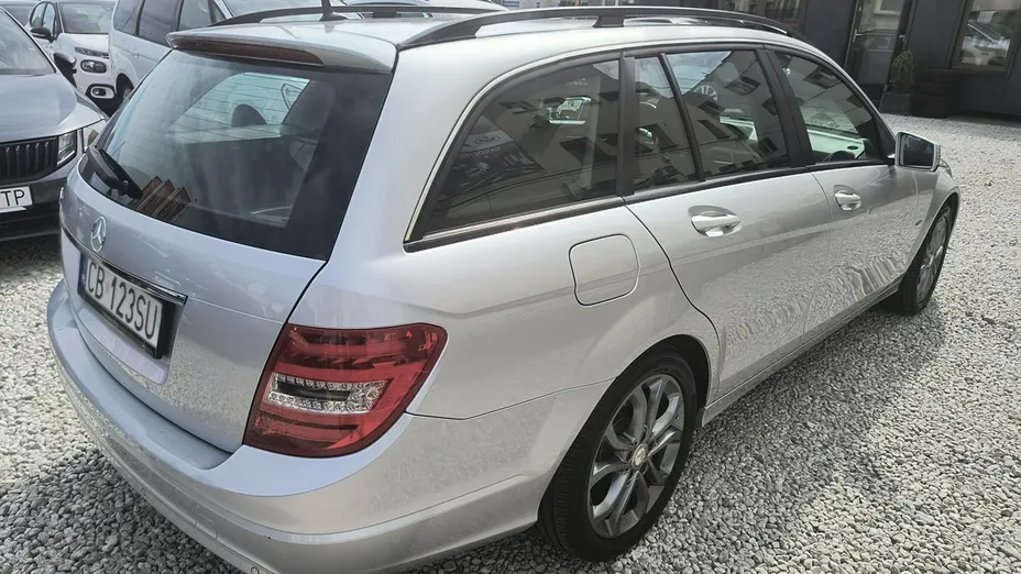 MERCEDES-BENZ C Klasa -