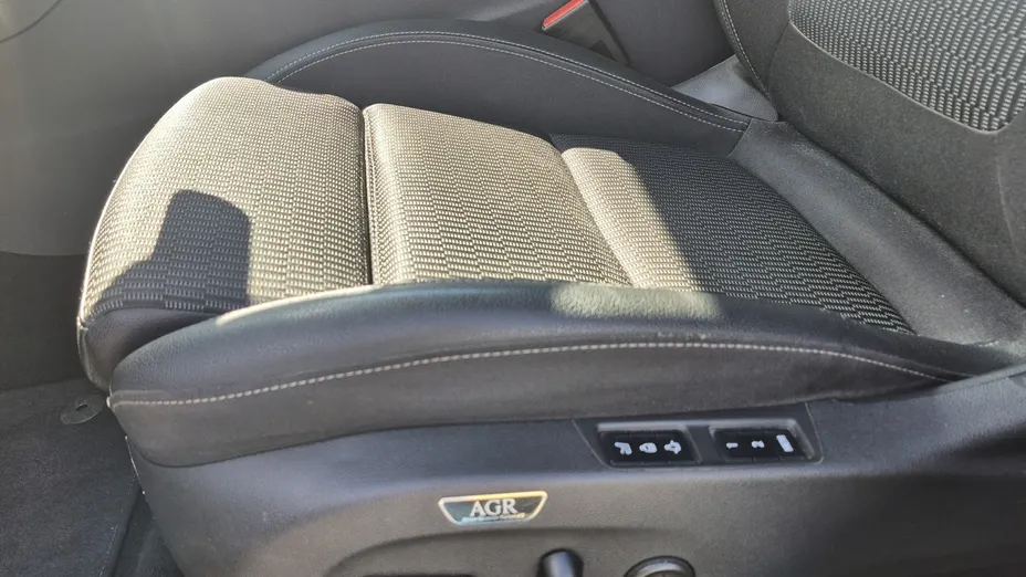 OPEL Insignia -