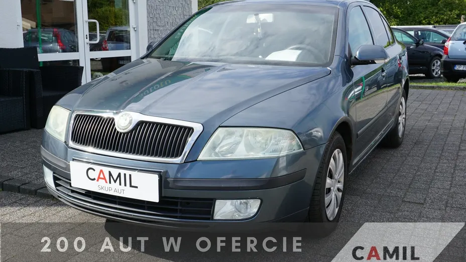 SKODA Octavia -