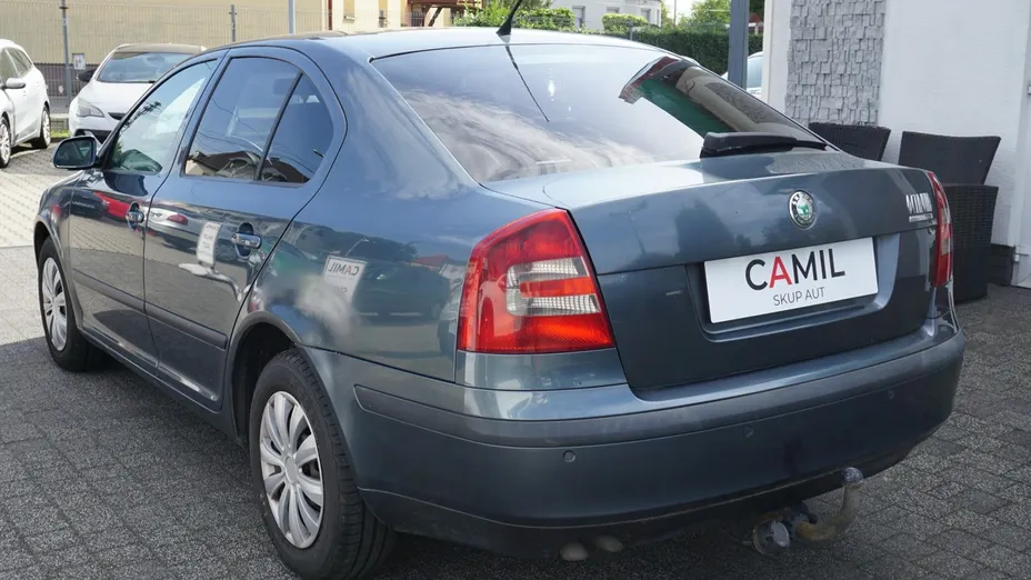 SKODA Octavia -