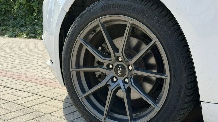 FORD Fusion -