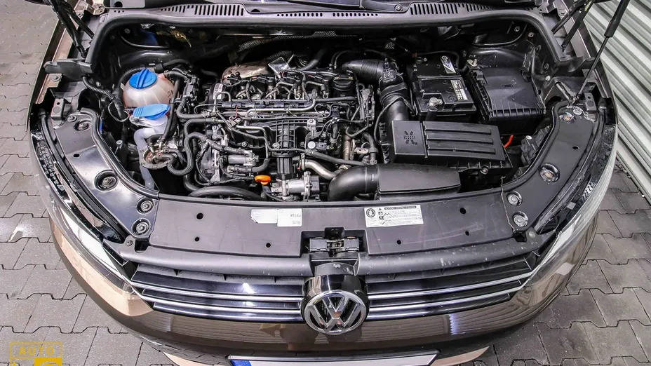 VOLKSWAGEN Caddy -