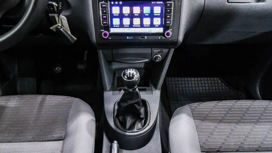 VOLKSWAGEN Caddy -