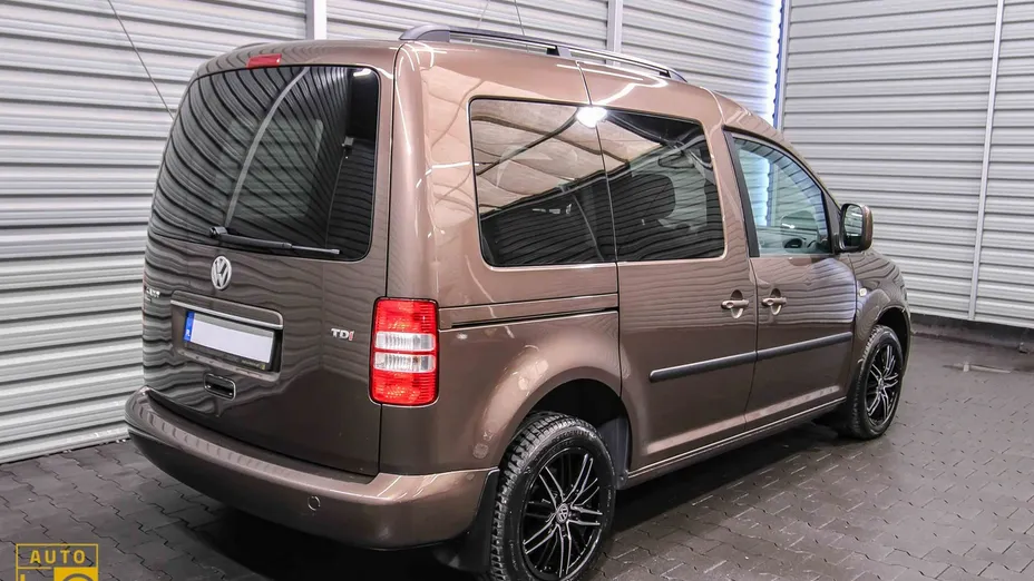 VOLKSWAGEN Caddy -