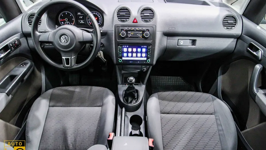 VOLKSWAGEN Caddy -