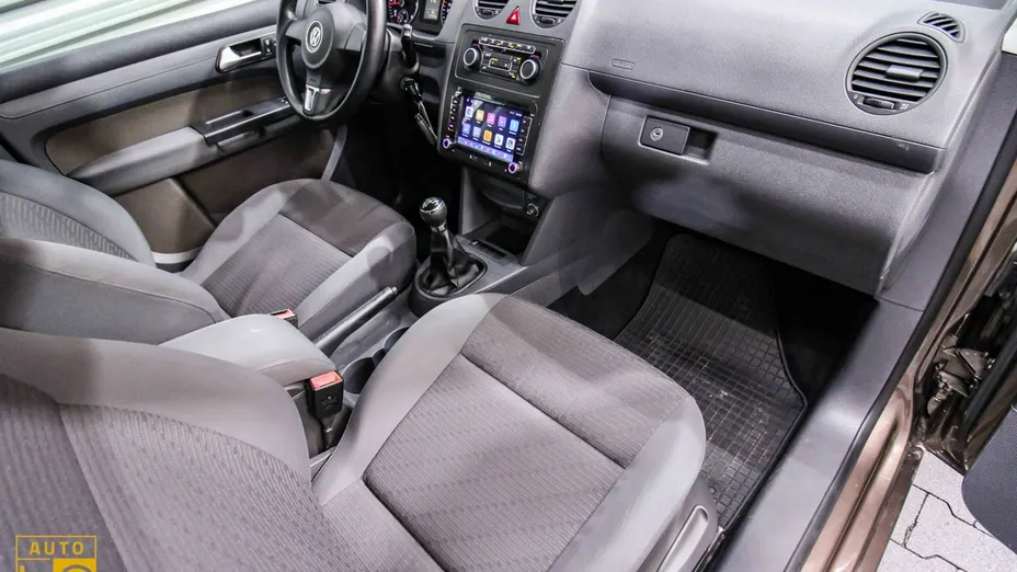 VOLKSWAGEN Caddy -