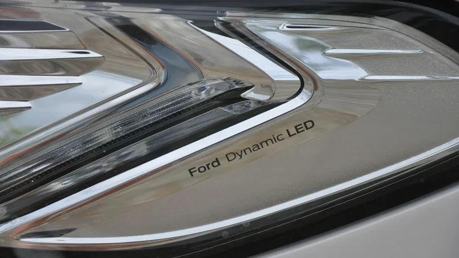 FORD Mondeo -