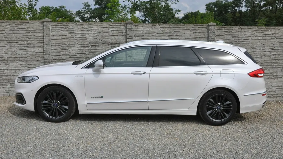 FORD Mondeo -