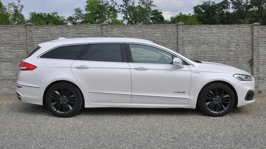 FORD Mondeo -