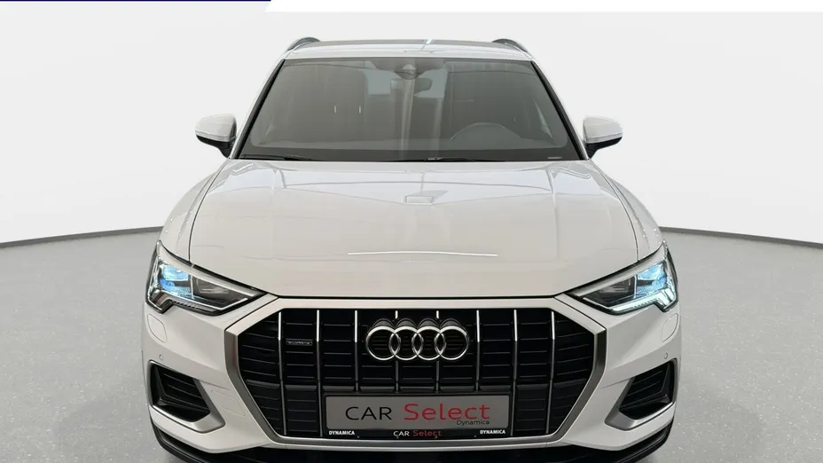 AUDI Q3 -