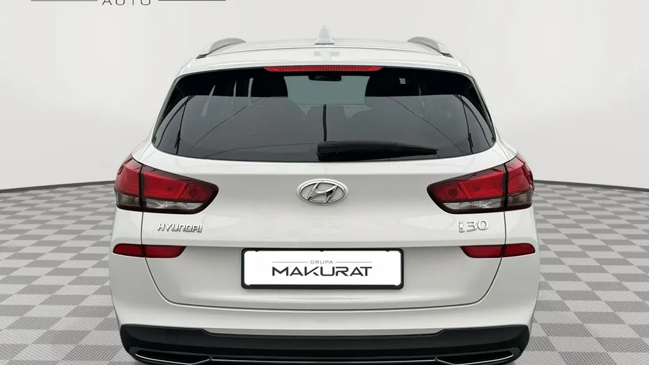 HYUNDAI i30 -