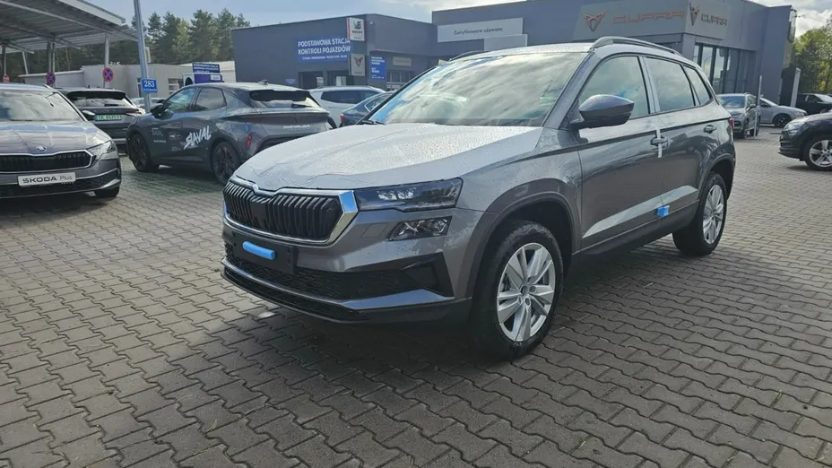 SKODA Karoq -