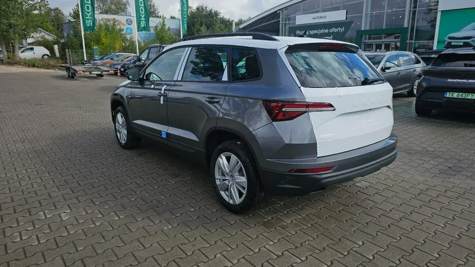 SKODA Karoq -