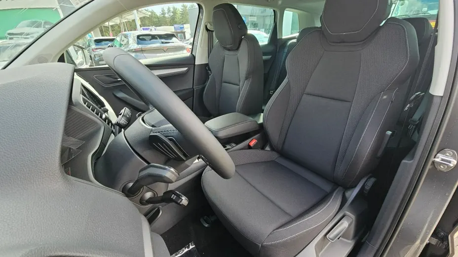 SKODA Karoq -