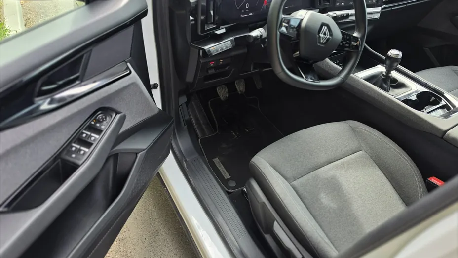 RENAULT Austral -