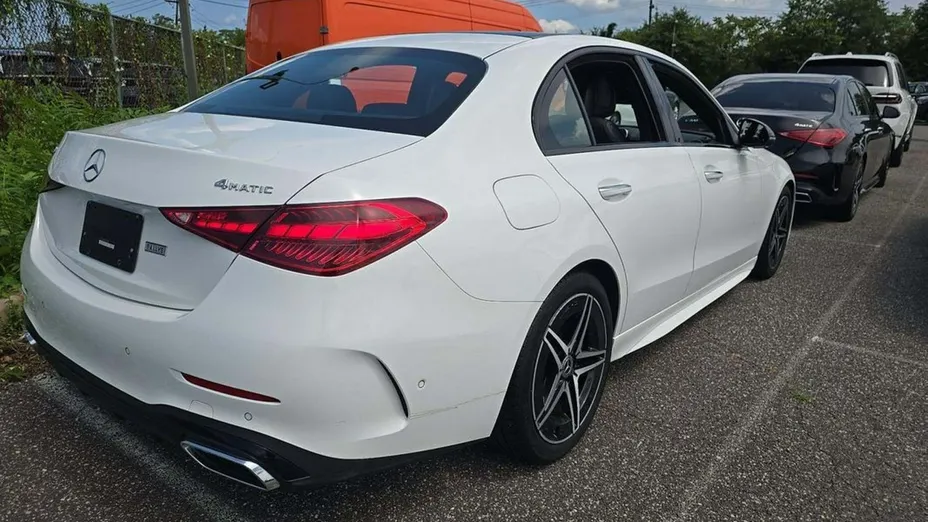 MERCEDES-BENZ C Klasa -